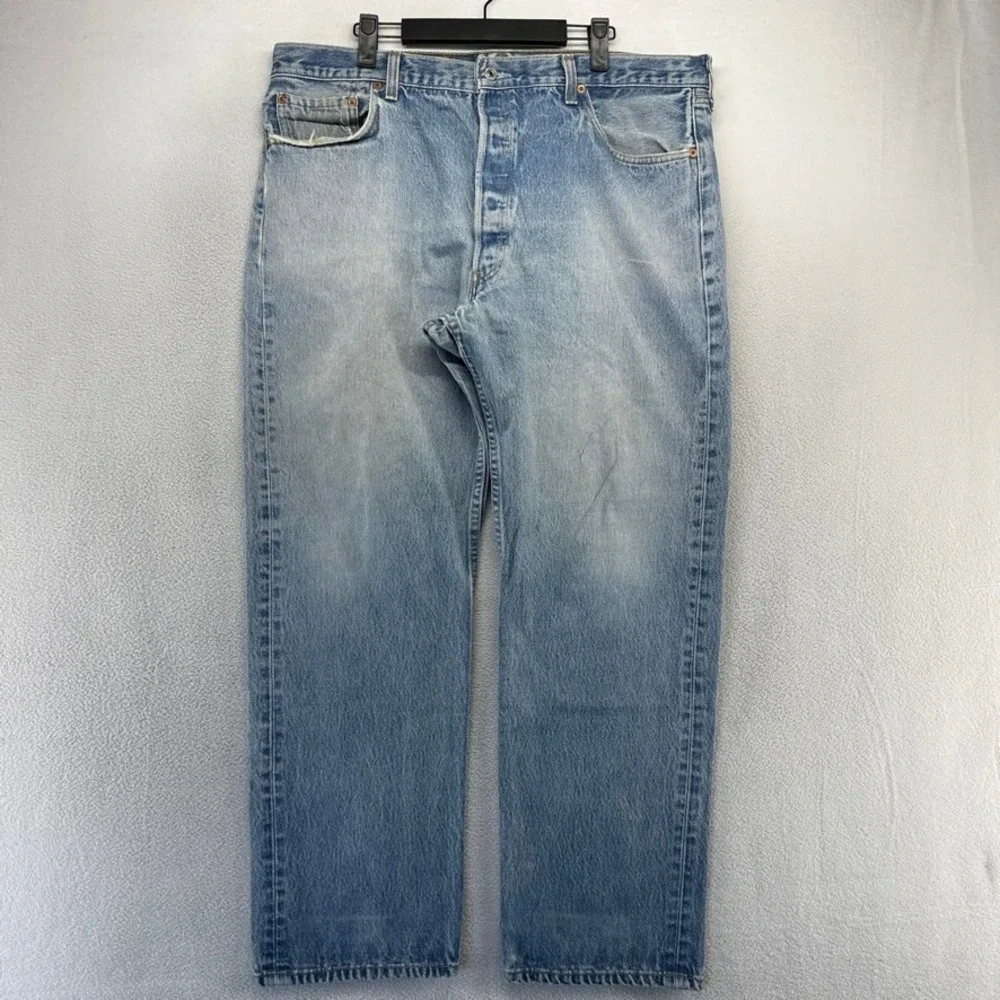 Vintage Levis Jeans men's 40x30 Fits 38x30 Blue Denim 501xx 501 XX Made IN USA